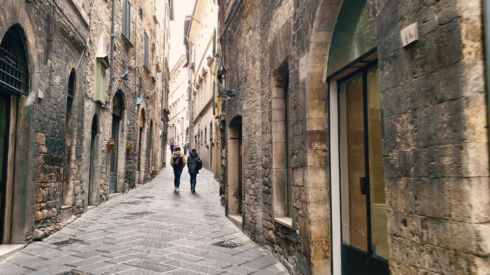 Marciapiedi alla riscossa: mappa degli interventi urgenti a Perugia