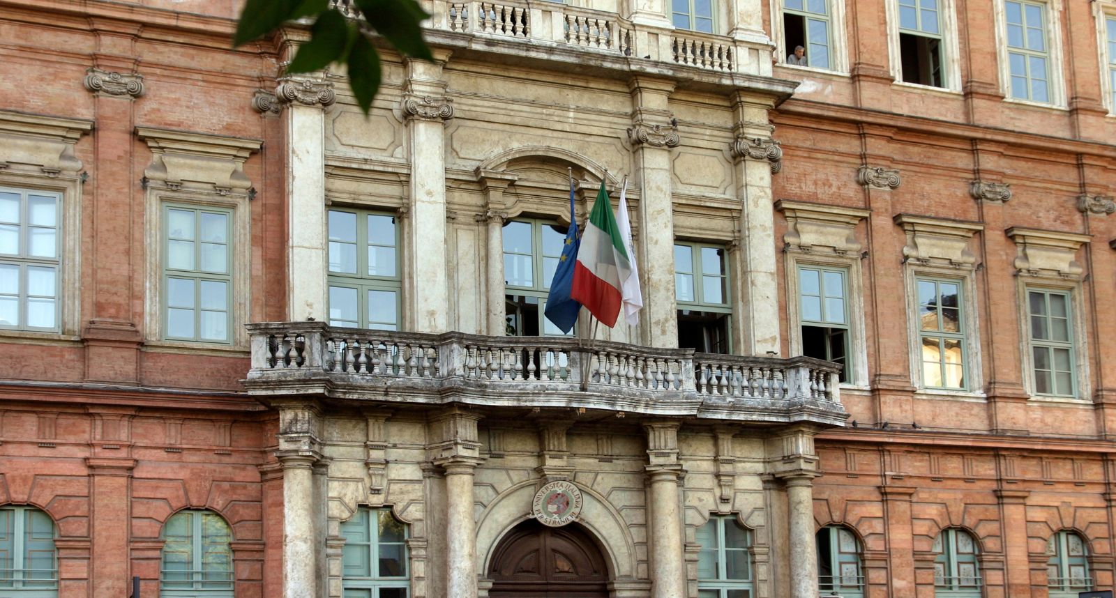 Università per Stranieri: cento anni, ma  non di solitudine