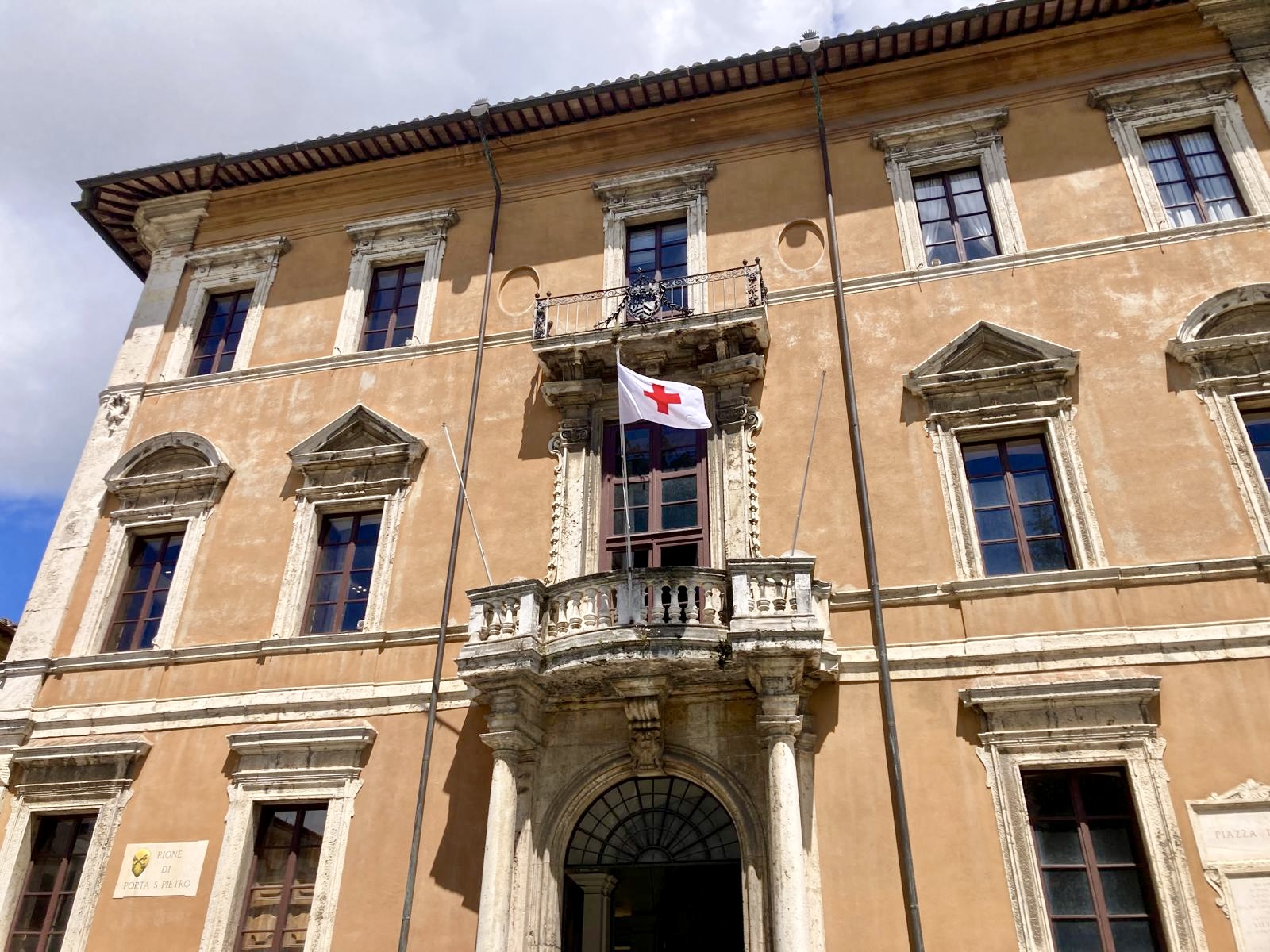 Cosa c’è dietro il payback della discordia e la polemica sulle tasse sanitarie