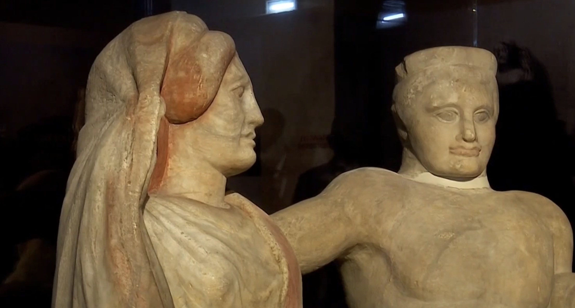 Umbria, i nuovi restauri e gli scavi rivelano i “misteri” degli Etruschi